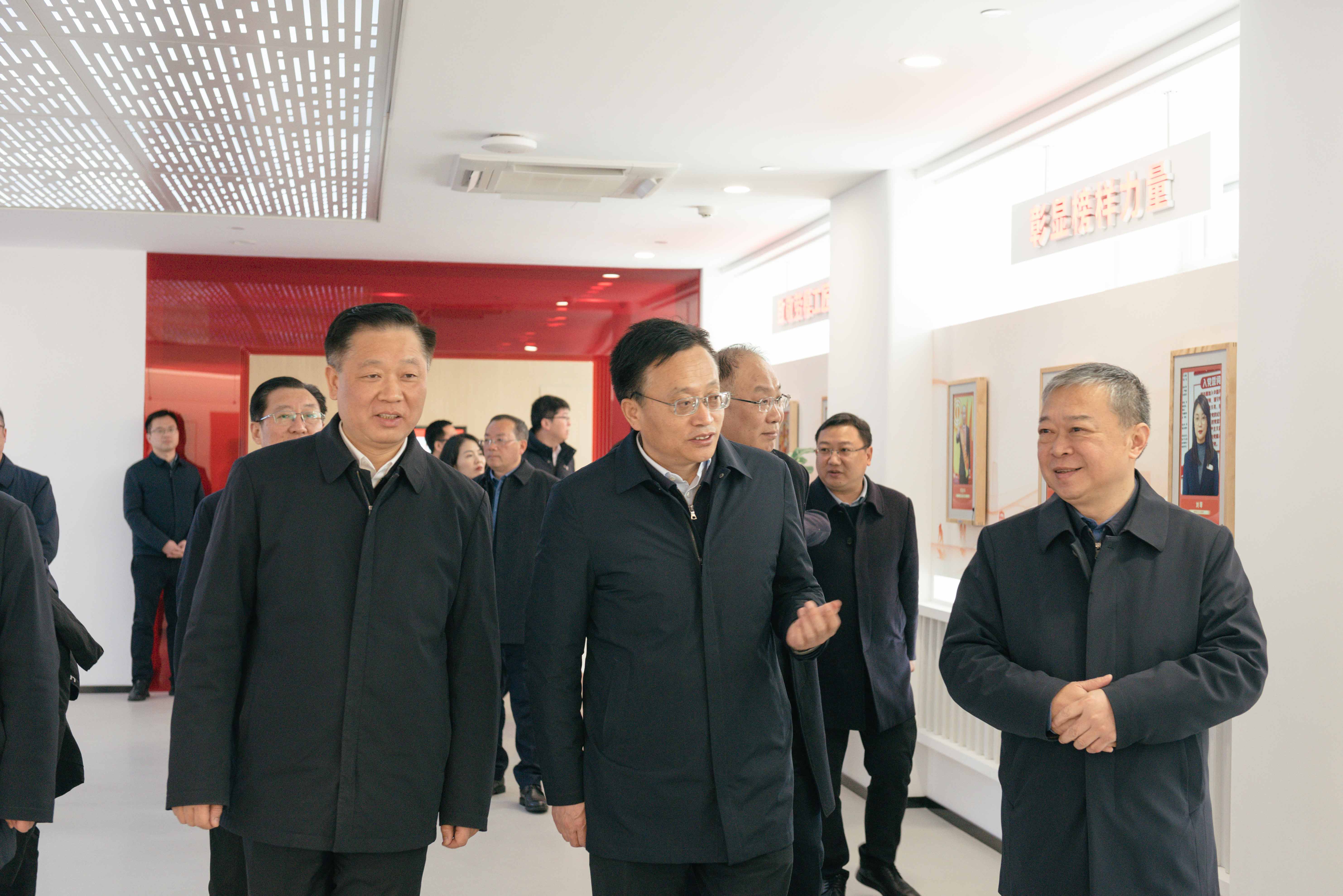 1708680752893596.jpg 36c50990948e3cf776d9112bf28b162.jpg